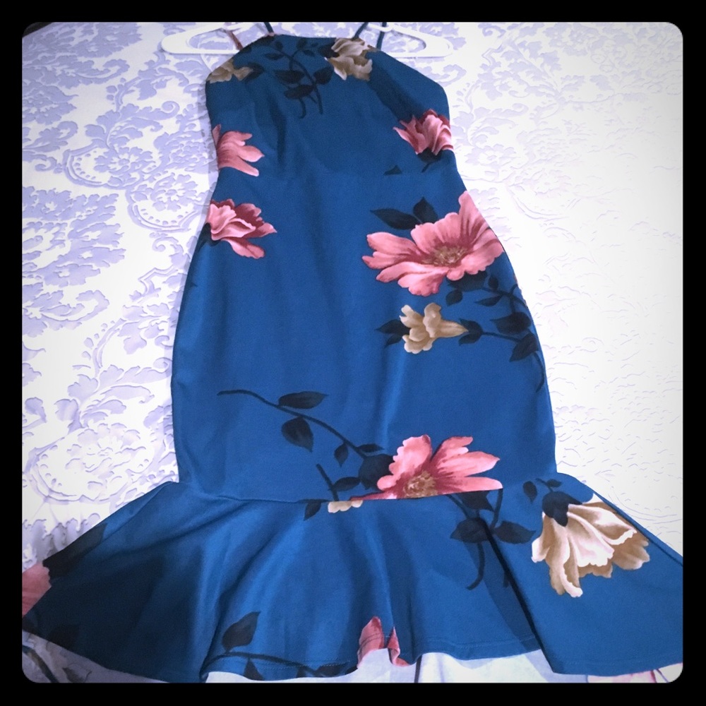 NWOT floral dress